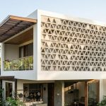 6 Desain Dinding Roster Unik untuk Rumah Pedesaan Modern yang Sejuk dan Estetik