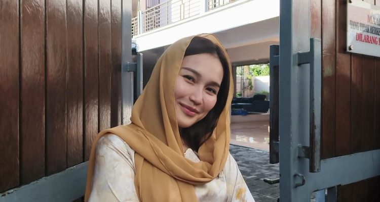 8 Potret Kebun dan Kandang Hewan di Rumah Ayu Ting Ting