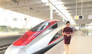 AHY Ditunjuk Prabowo Pimpin Komite Kereta Cepat