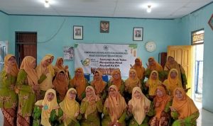 Aisyiyah Haurgeulis Santuni Anak Yatim di Milad ke-109