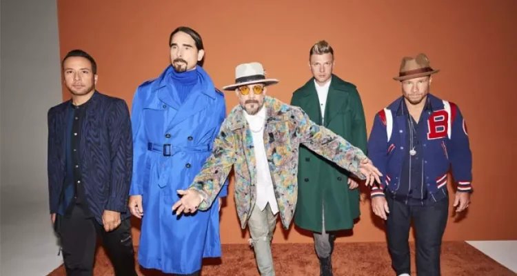 AJ Backstreet Boys Ajak Taylor Swift Berduet dengan Gaya Menggemaskan