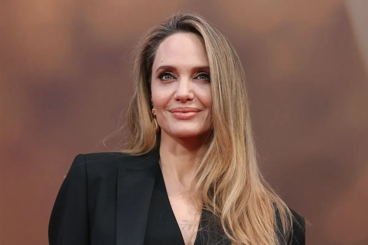 Angelina Jolie Sumbangkan Hutan Kamboja untuk Konservasi