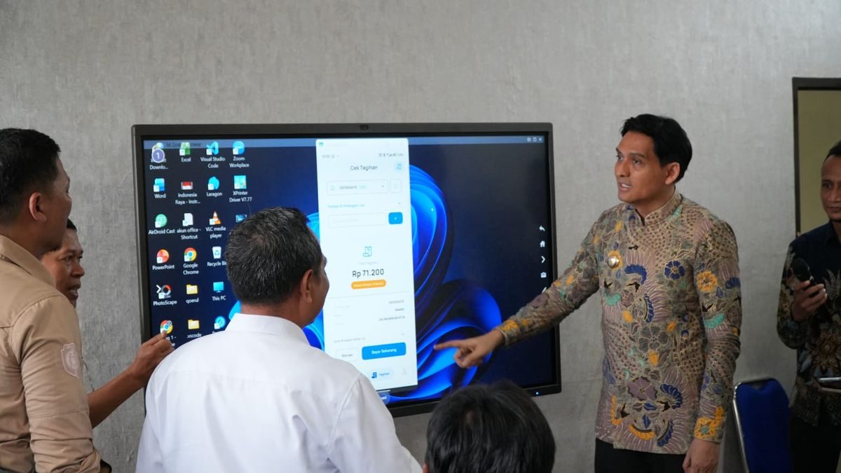 Aplikasi Mahasiswa Polindra Dukung Perumdam Tirta Darma Ayu