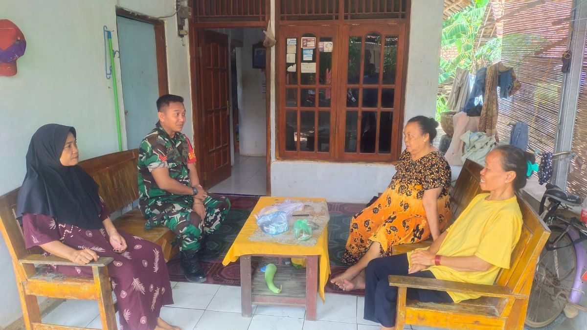 Babinsa Cikedung Jalin Silaturahmi & Serap Aspirasi Pasca Iduladha
