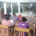 Babinsa Pelda Subagja Redam Gejolak Medsos Warga Tamansari Lewat Musyawarah