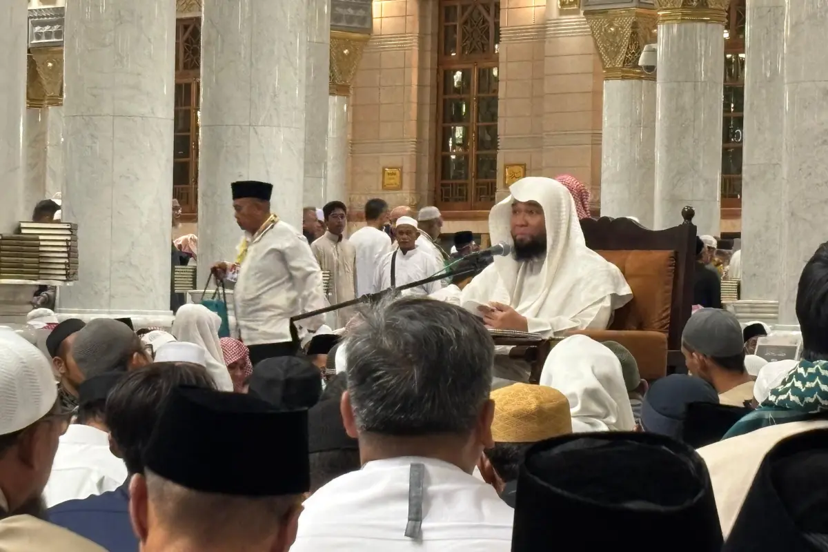 Bahasan Haji Mabrur, Jemaah Haji Indonesia Hadiri Pengajian Ustadz Ariful Bahri