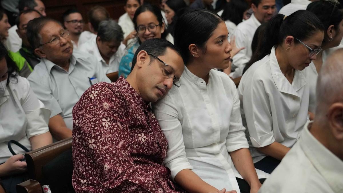 Berita Terkini: Kesehatan Nadiem Makarim Setelah Operasi