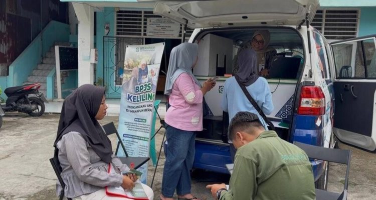 BPJS Keliling Sambut Antusias Warga Aro IV Korong Kota Solok