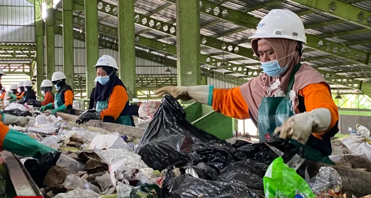 Budaya Peduli Lingkungan Sukses Berkembang Lewat Program Banyuwangi Hijau