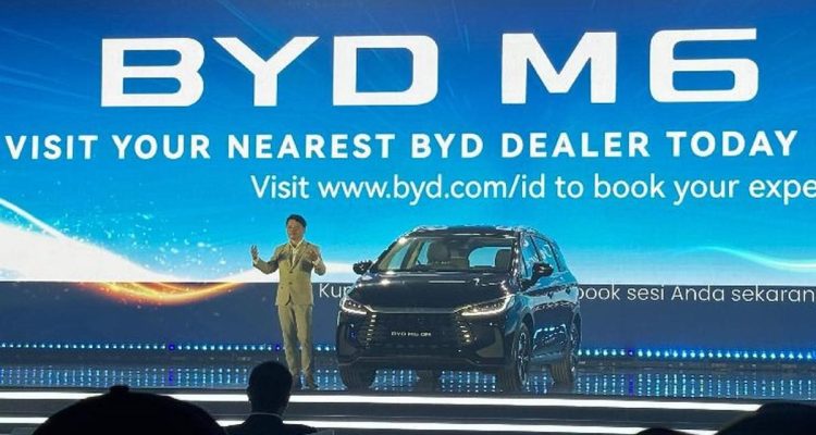 BYD M6 DM Diluncurkan, Harga Belum Diumumkan