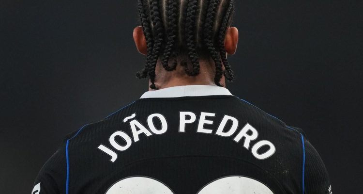 Chelsea Tegas Tak Lepas Joao Pedro ke Barcelona