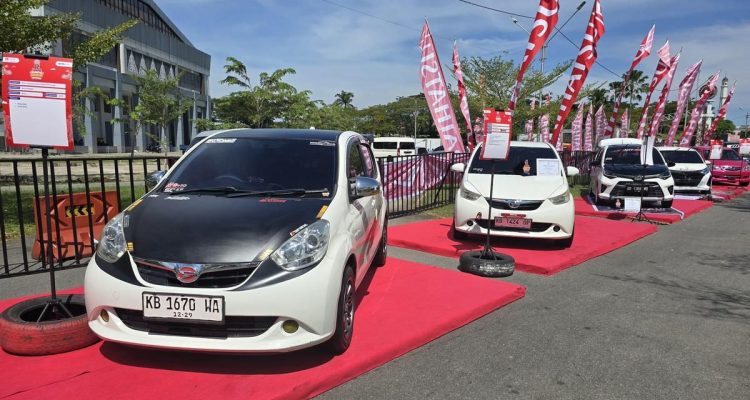 Daihatsu Kumpul Sahabat: Ayla Modifikasi Langka Hadir Serentak