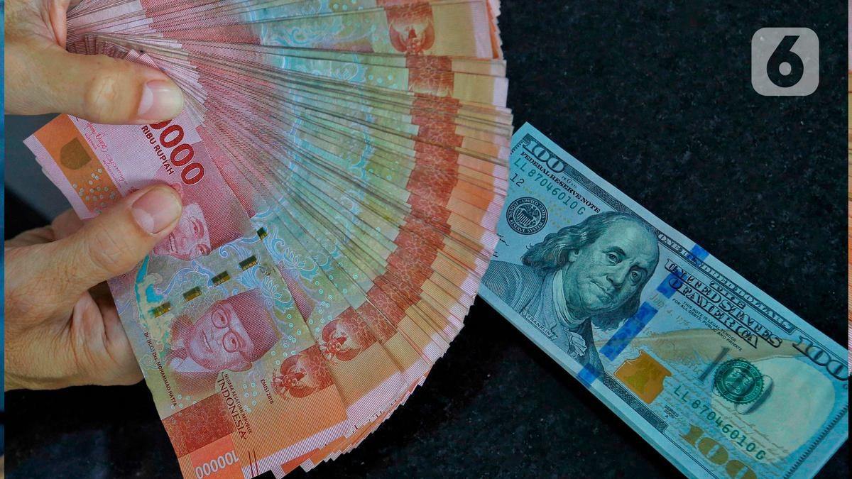 Dampak Pelemahan Rupiah: Pertanda BI Akan Menaikkan Suku Bunga?