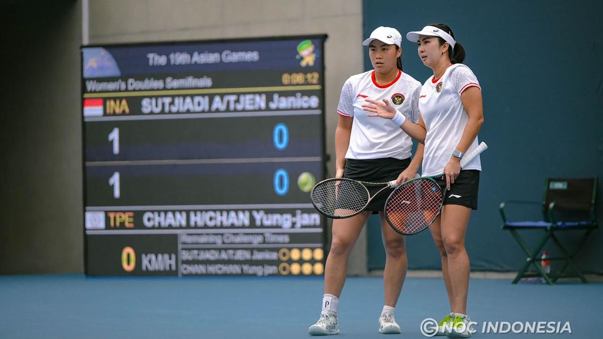 Debut Pahit Janice Tjen dan Aldila Sutjiadi di French Open