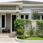 Desain Rumah Perumnas dengan Roster untuk Hunian Sejuk