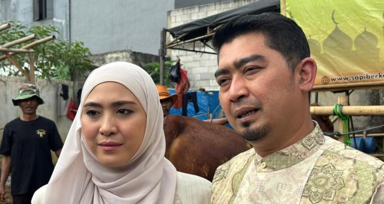 Diterpa Gosip, Ustaz Solmed Akui Pekerjaan Justru Semakin Menumpuk