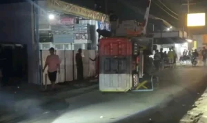 Dramatisnya Kecelakaan Truk di Dekat Perlintasan KA Haurgeulis, Warga Terkejut