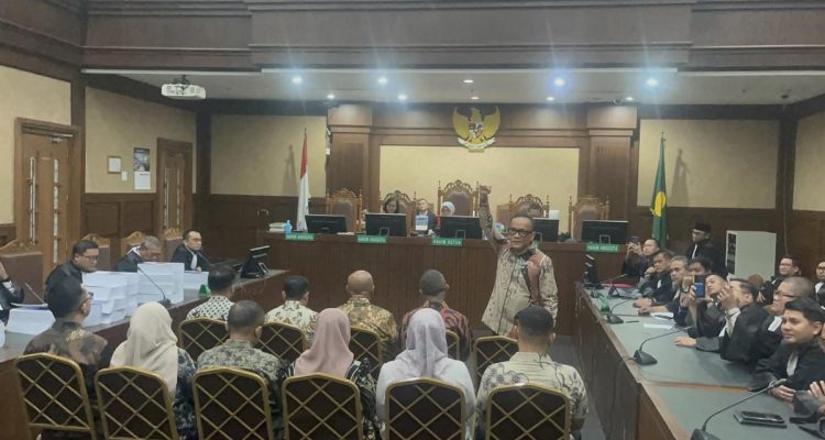Eks Wamenaker Noel Diharapkan Dituntut Ringan