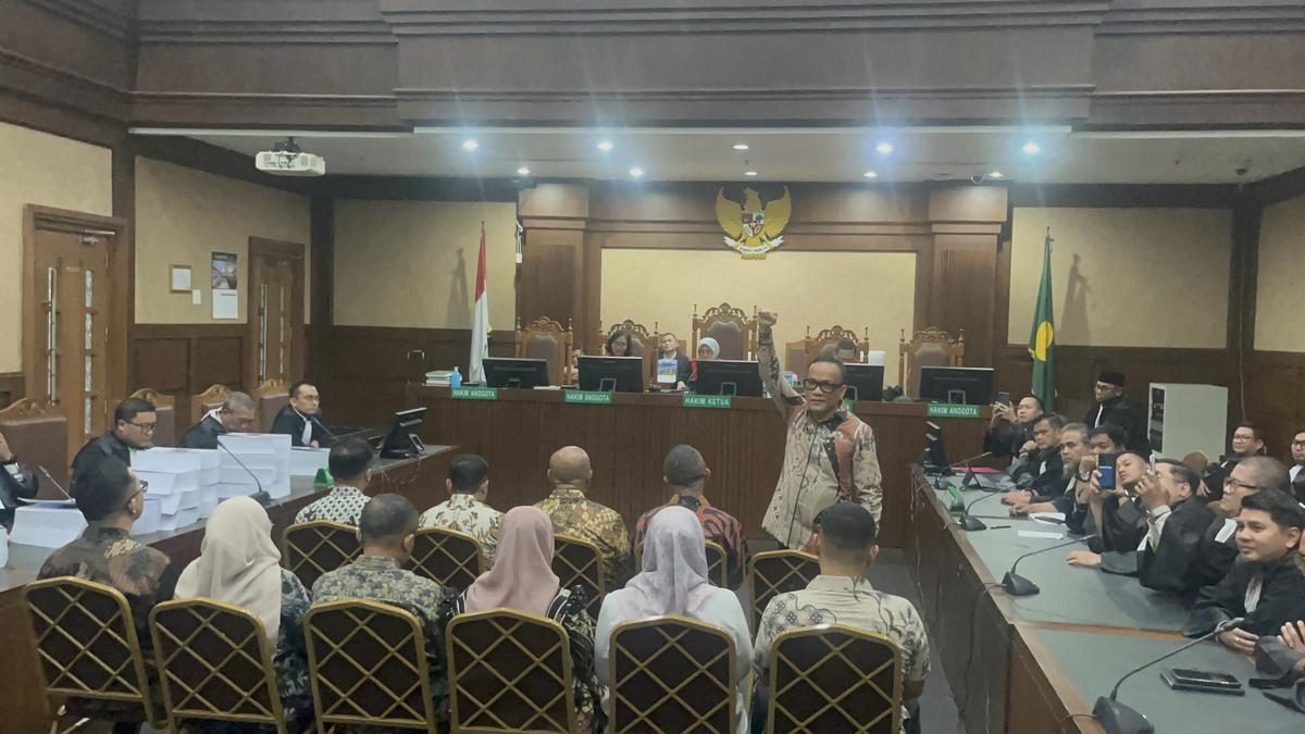 Eks Wamenaker Noel Diharapkan Dituntut Ringan