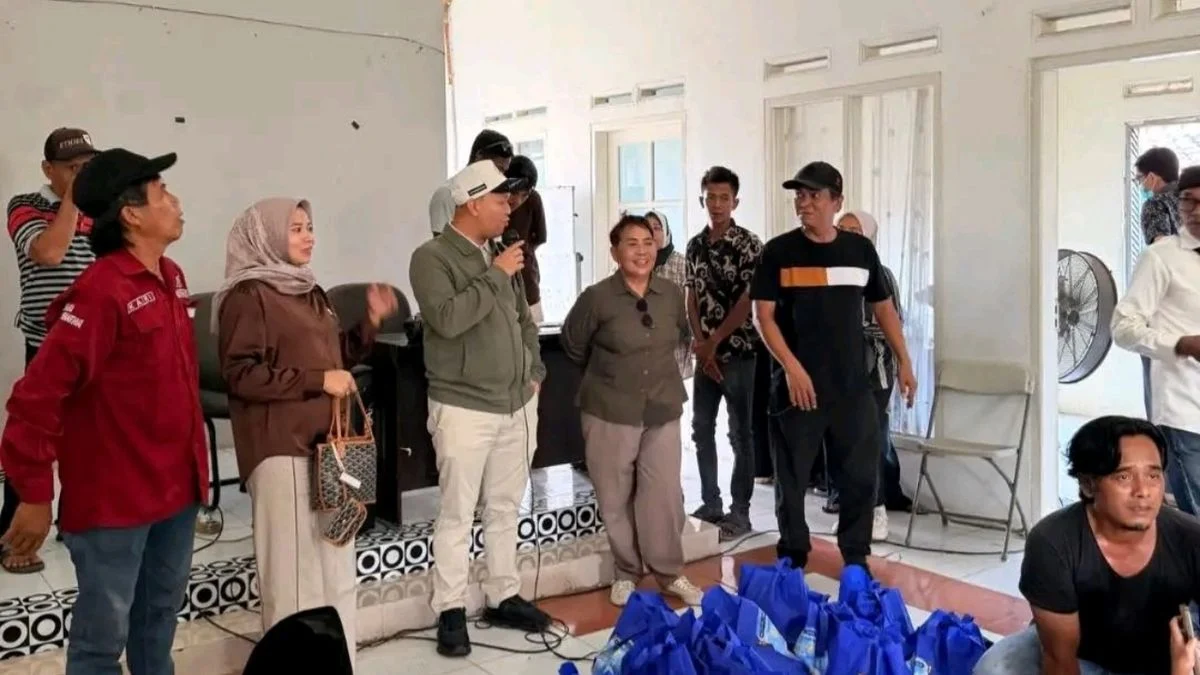 Fresha Rezkana, Anggota DPRD, Hadiri Festival Mapag Sri dan Sunatan Massal