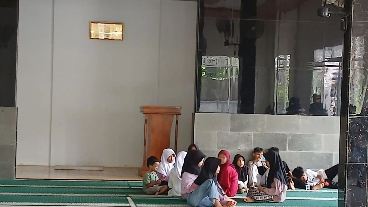 Gema Takbir Idul Adha Penuhi Desa, Syahdu Sentuh Hati
