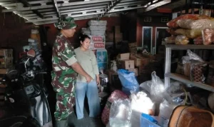 Harga Sembako Indramayu Bergejolak: Babinsa Pantau Pasar, Daging Sapi Rp130 Ribu