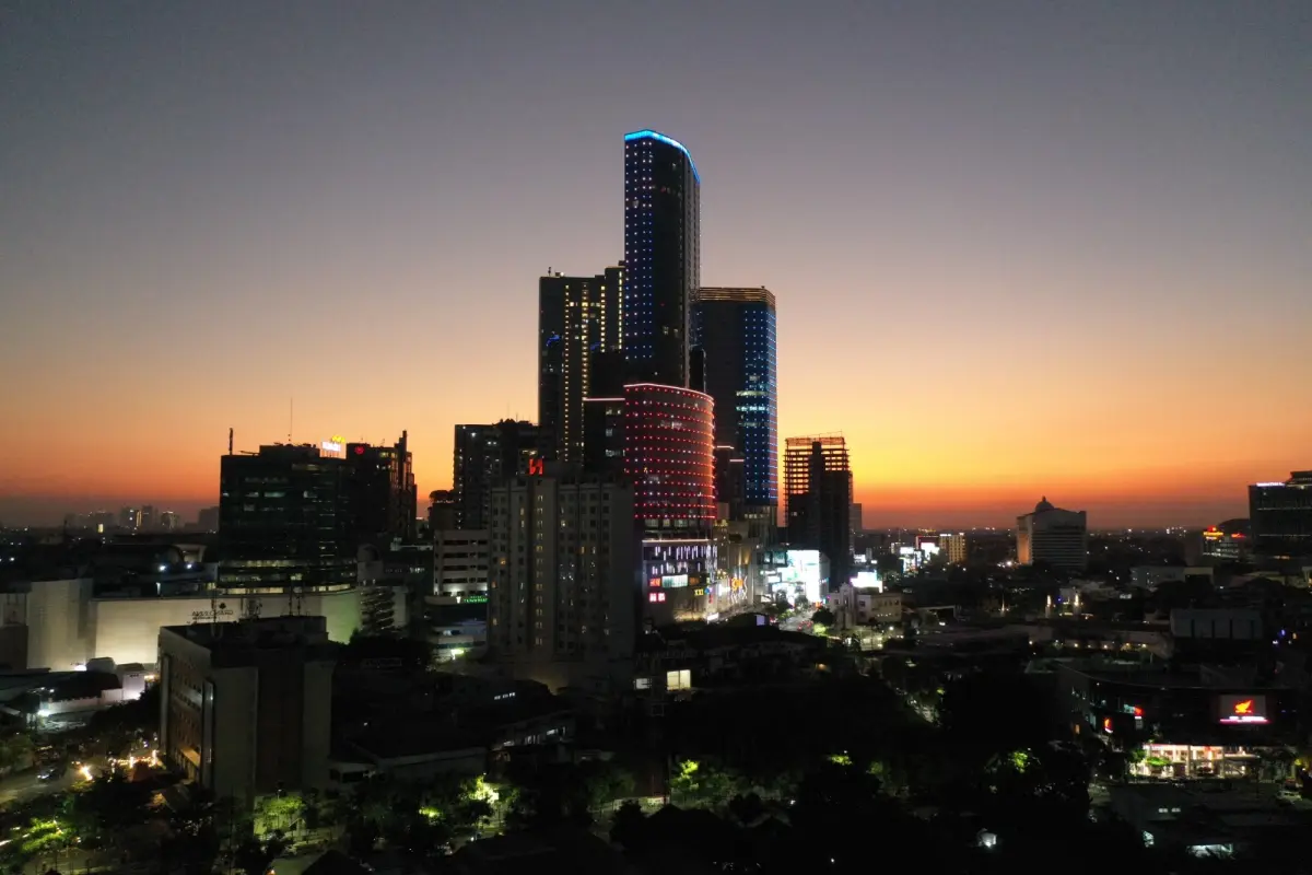Hari Jadi ke-733 Surabaya Dirayakan dengan Meriah: Diskon Belanja Hingga 70% dan Penguatan Pariwisata Medis