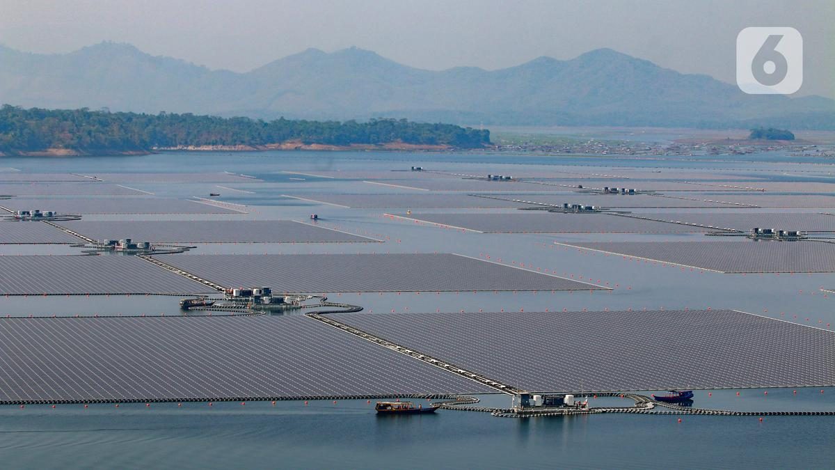 IESR: Dua Tahun Awal Kunci Sukses Program PLTS 100 GW