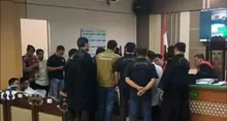 Indramayu CCTV Bongkar Fakta Pembunuhan Keluarga Paoman, Sidang Memanas 25 Mei 2026