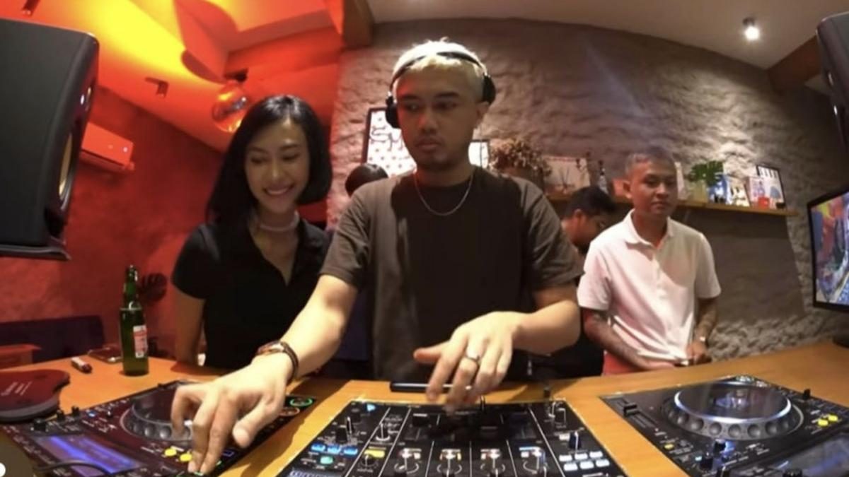 Ita Rahma dan Angger Dimas Bersatu untuk Panggung EDM