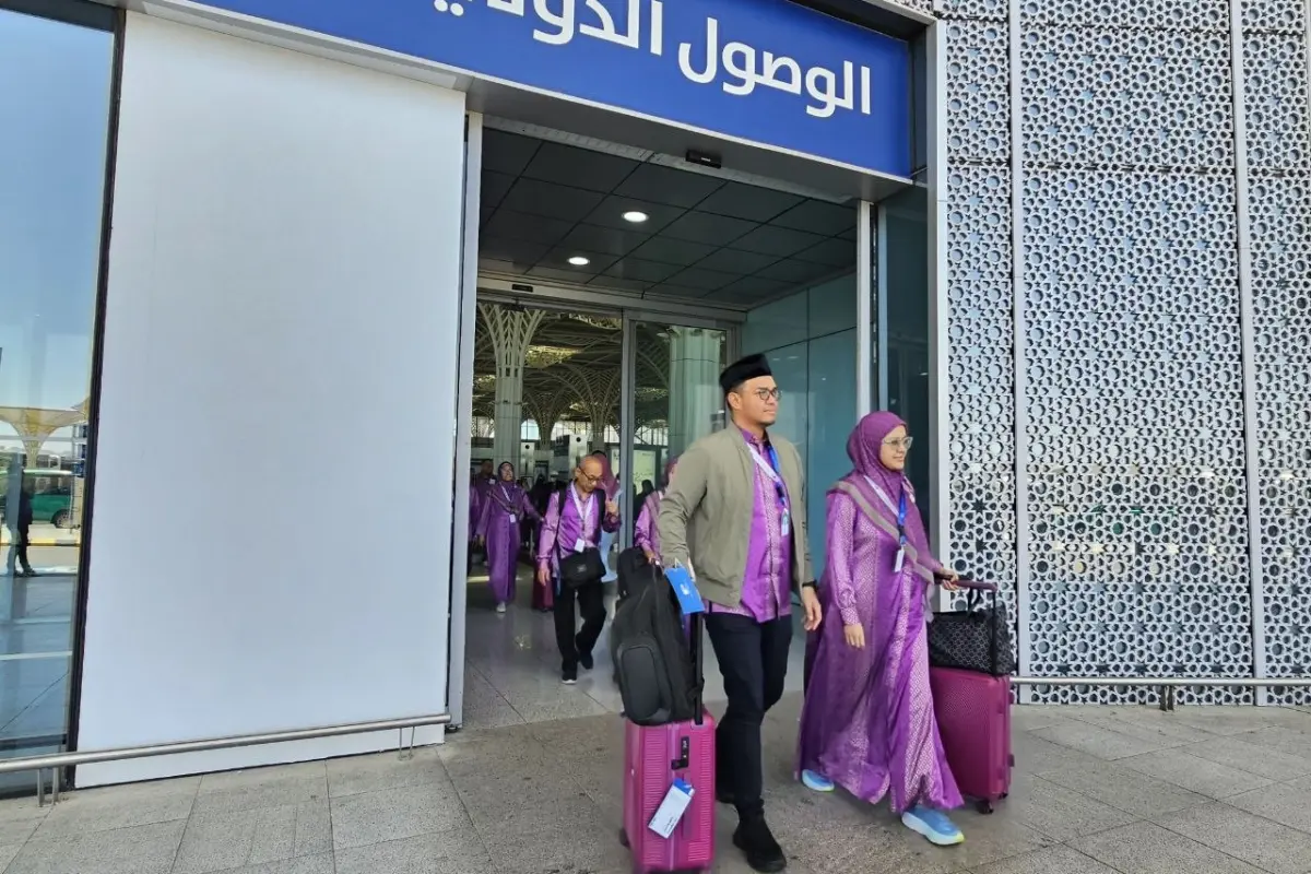 Jemaah Haji Khusus Indonesia Pertama Tiba di Madinah