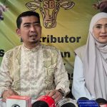 Keluarga Ustaz Solmed Cari Hewan Kurban untuk Idul Adha