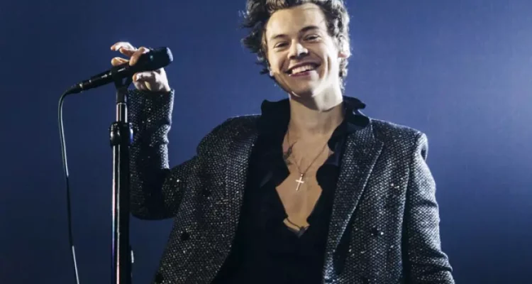 Kembalinya Harry Styles dengan Nuansa Disco