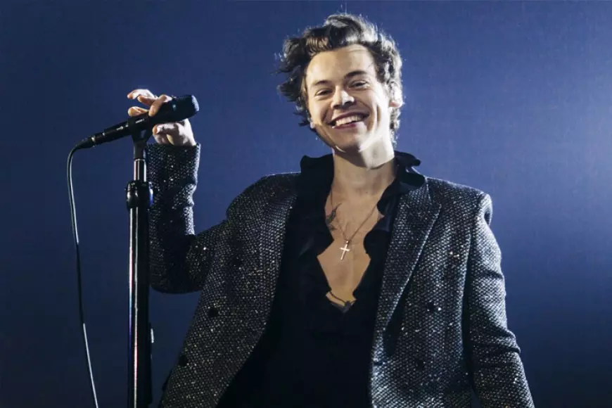 Kembalinya Harry Styles dengan Nuansa Disco