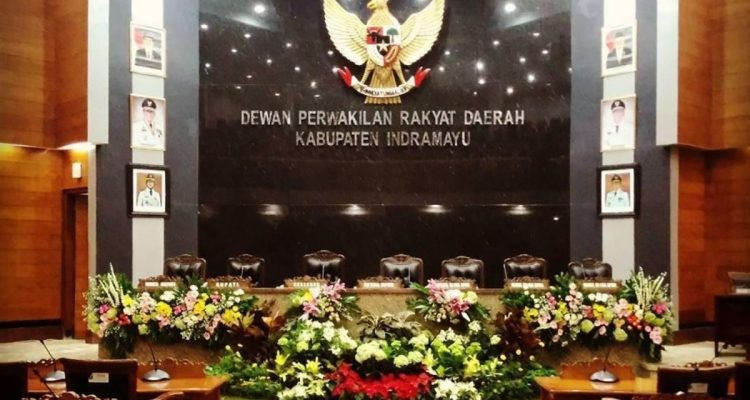 Kisah Menyentuh Warga Indramayu: Dari Gedung Dewan Hingga Tinggal di Rumah Saudara
