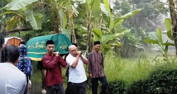 Kisah Tragis Keluarga Meninggal Saat Berkemah di Temanggung