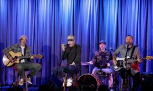 Lirik Lagu "The Reason" Hoobastank Kembali Viral dan Trending di YouTube