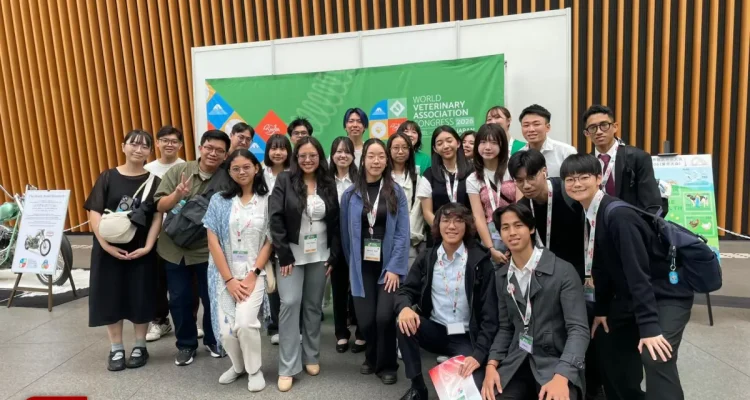 Mahasiswa FKH UB Berkontribusi di Kongres Veteriner Dunia WVAC 2026 Jepang