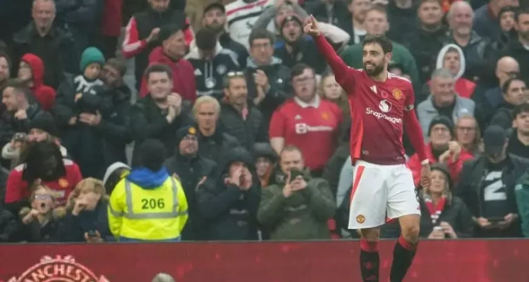 Manchester United Pecundangi Leicester City Tiga Gol Tanpa Balas