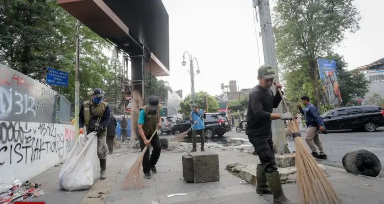 May Day 2026 Bandung Ricuh, Kapolda Jabar Duga Pelaku Kelompok Anarko