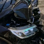 Mengantuk, Honda CR-V Ringsek Tabrak Tembok Dapur di Jatibarang