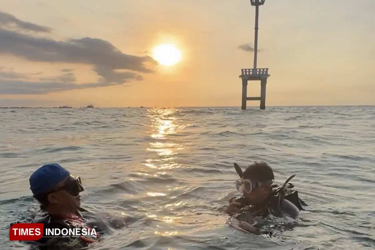 Menjelajahi Kekayaan Bawah Laut Gili Ketapang, Bupati Probolinggo Terkesan