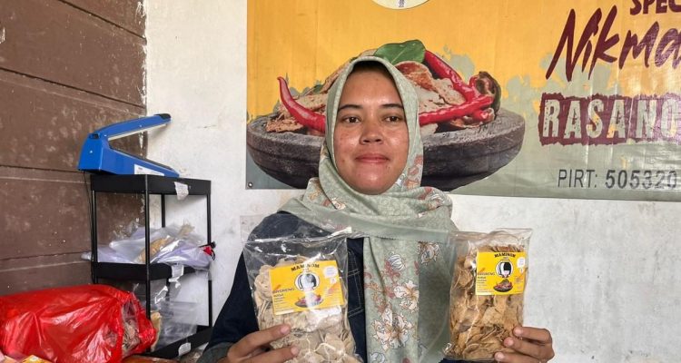 Modal 300 Ribu, Rena Sukses Bisnis Jajanan Hingga Bisa Beli Properti