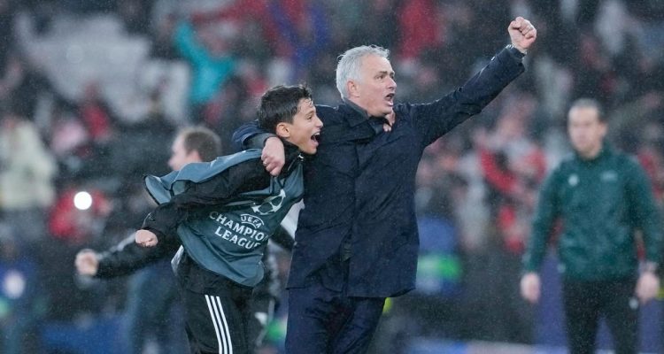 Mourinho Tuntut Kendali Penuh Jika Latih Madrid Kembali