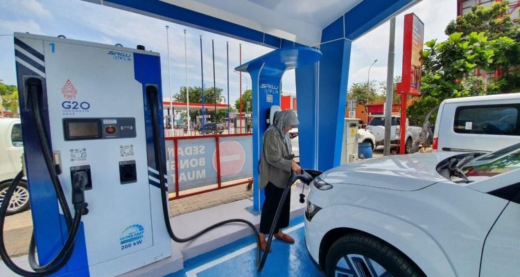 Pajak Progresif untuk Kendaraan Listrik Diusulkan