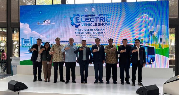 Pameran Kendaraan Listrik Jakarta Hadirkan Transportasi Udara dan Air