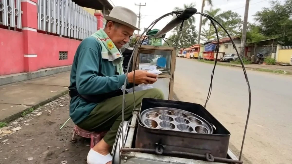 Pedagang Kue Cubit Haurgeulis: Favorit Anak & Warga