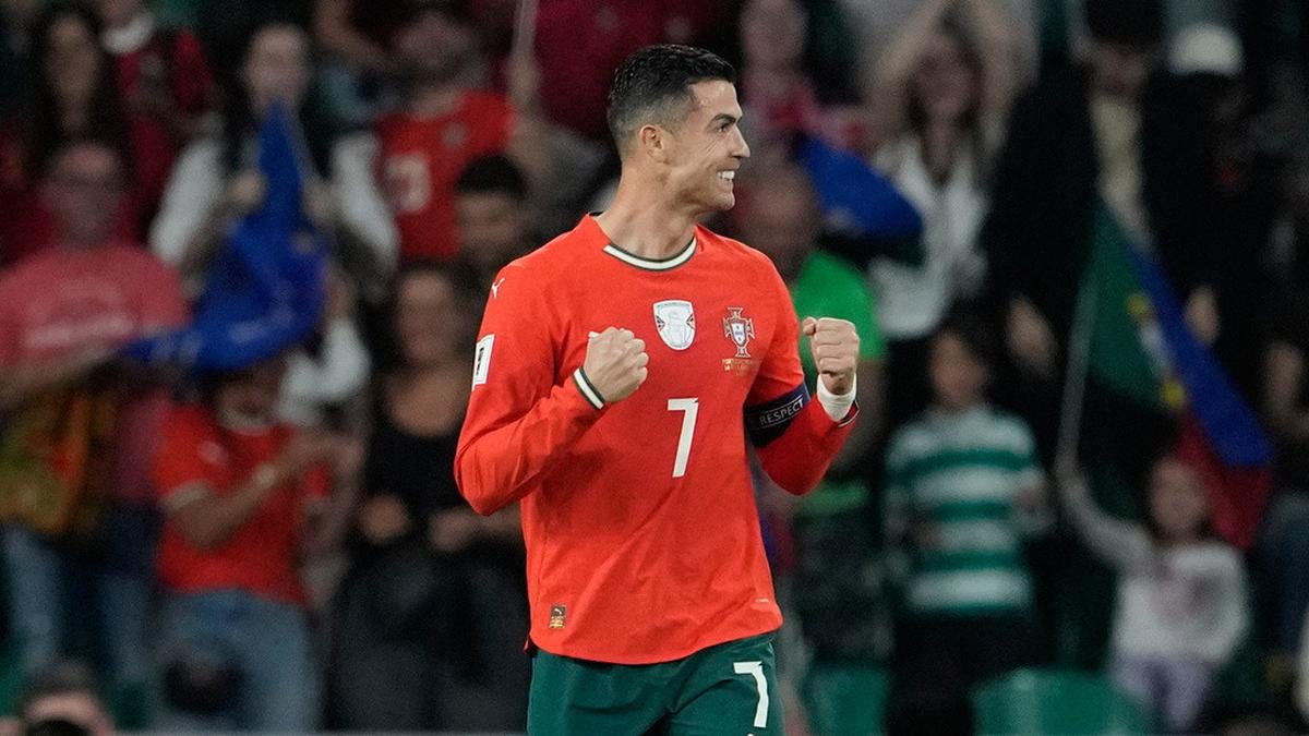 Pelatih Timnas Portugal Yakin Ronaldo Bisa Main di Piala Dunia 2030