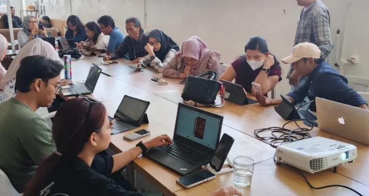 Pelatihan Film AI untuk Produksi Video Viral