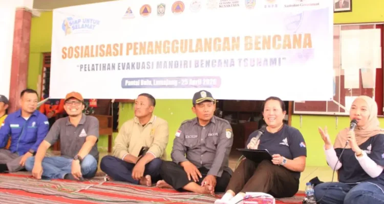 Pelatihan Tanggap Bencana Tsunami untuk Warga Lumajang oleh Pemprov Jatim